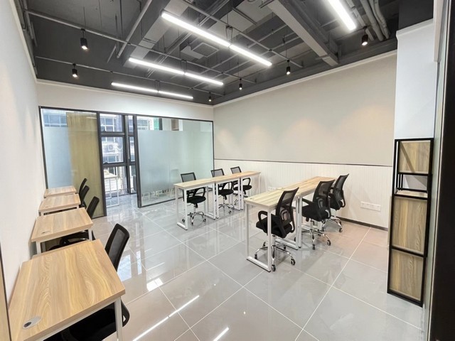 扬州品质玻璃钢雕塑货源充足